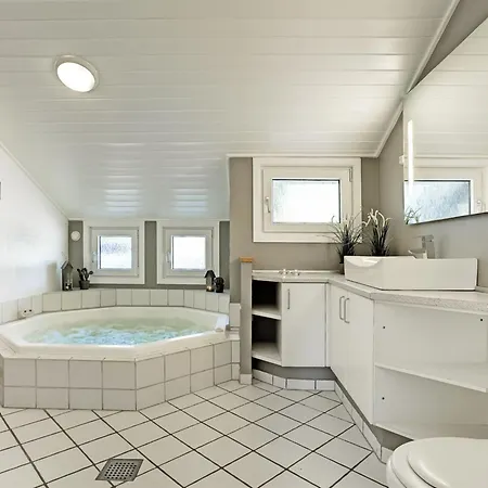 Stense - 900m From The Sea By Interhome *