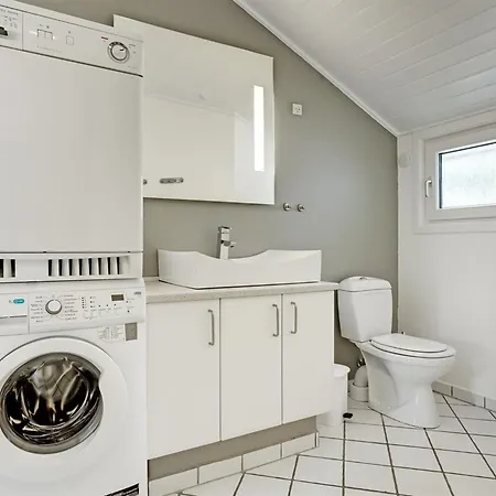 Stense - 900m From The Sea By Interhome